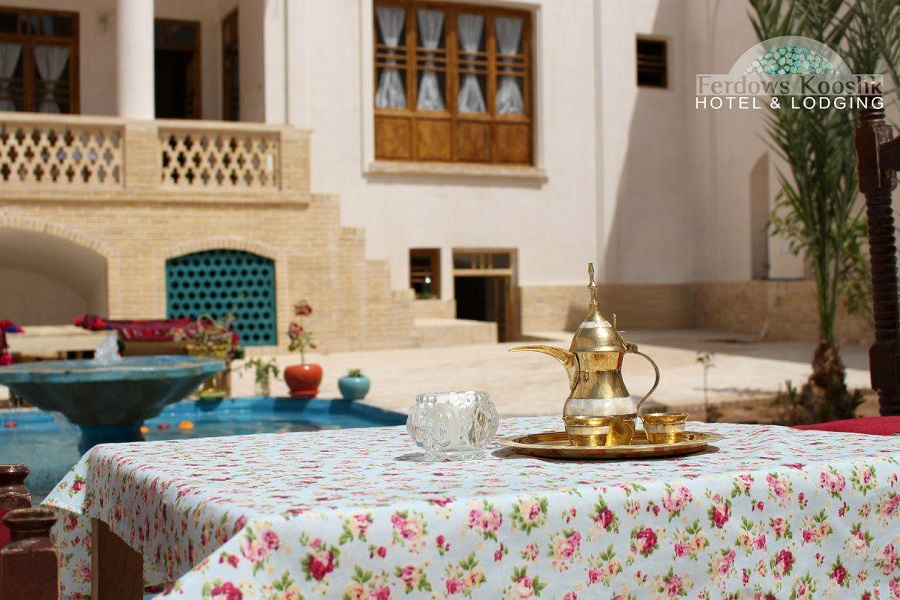 Kooshk-e Ferdows Hostel in Kashan